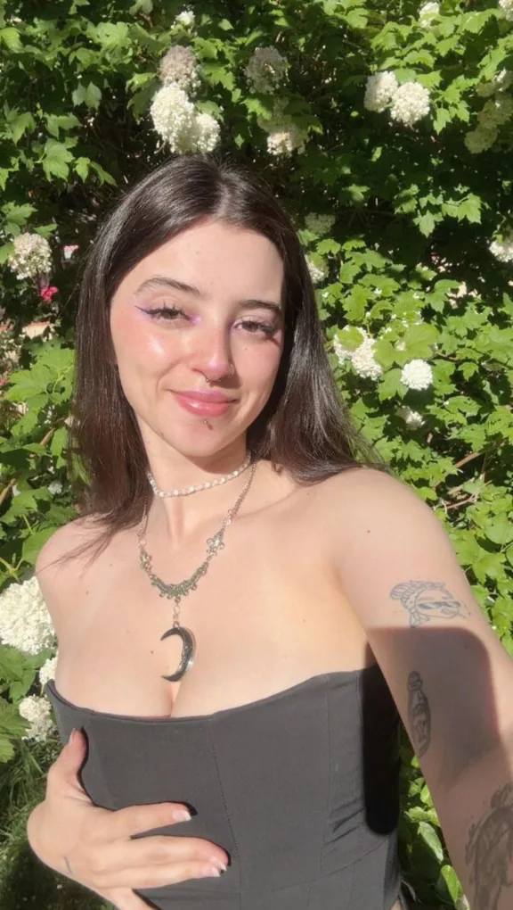 Kardelen Başakşehir Escort Bayan